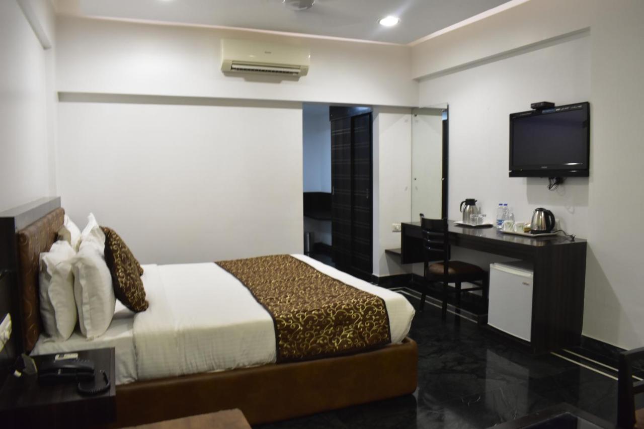 Shilpi Hill Resort Szaputara Kültér fotó