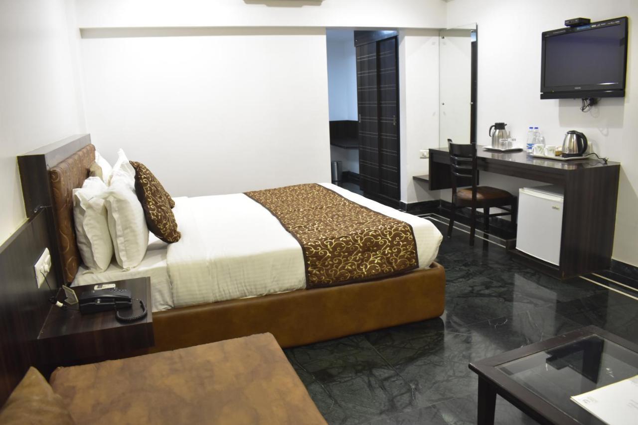 Shilpi Hill Resort Szaputara Kültér fotó