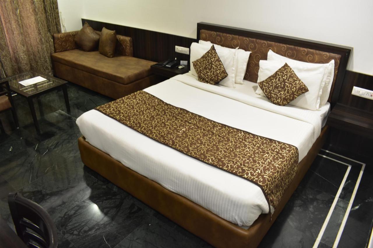 Shilpi Hill Resort Szaputara Kültér fotó